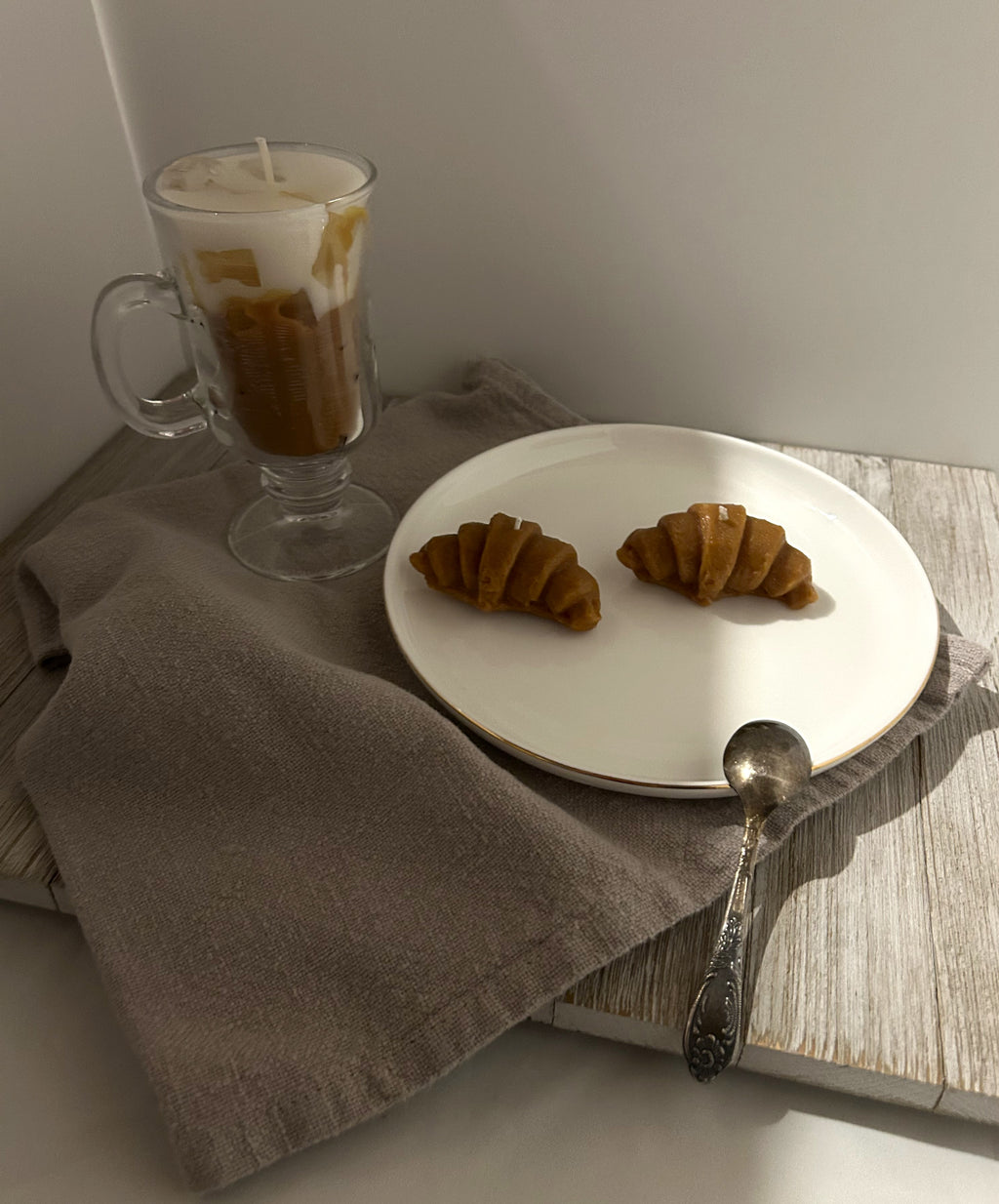 🕯️ Iced Coffee & Croissant Candle Set (3 pcs) | Chocolate Aroma | Handmade Soy Wax | Mendeleev Atelier