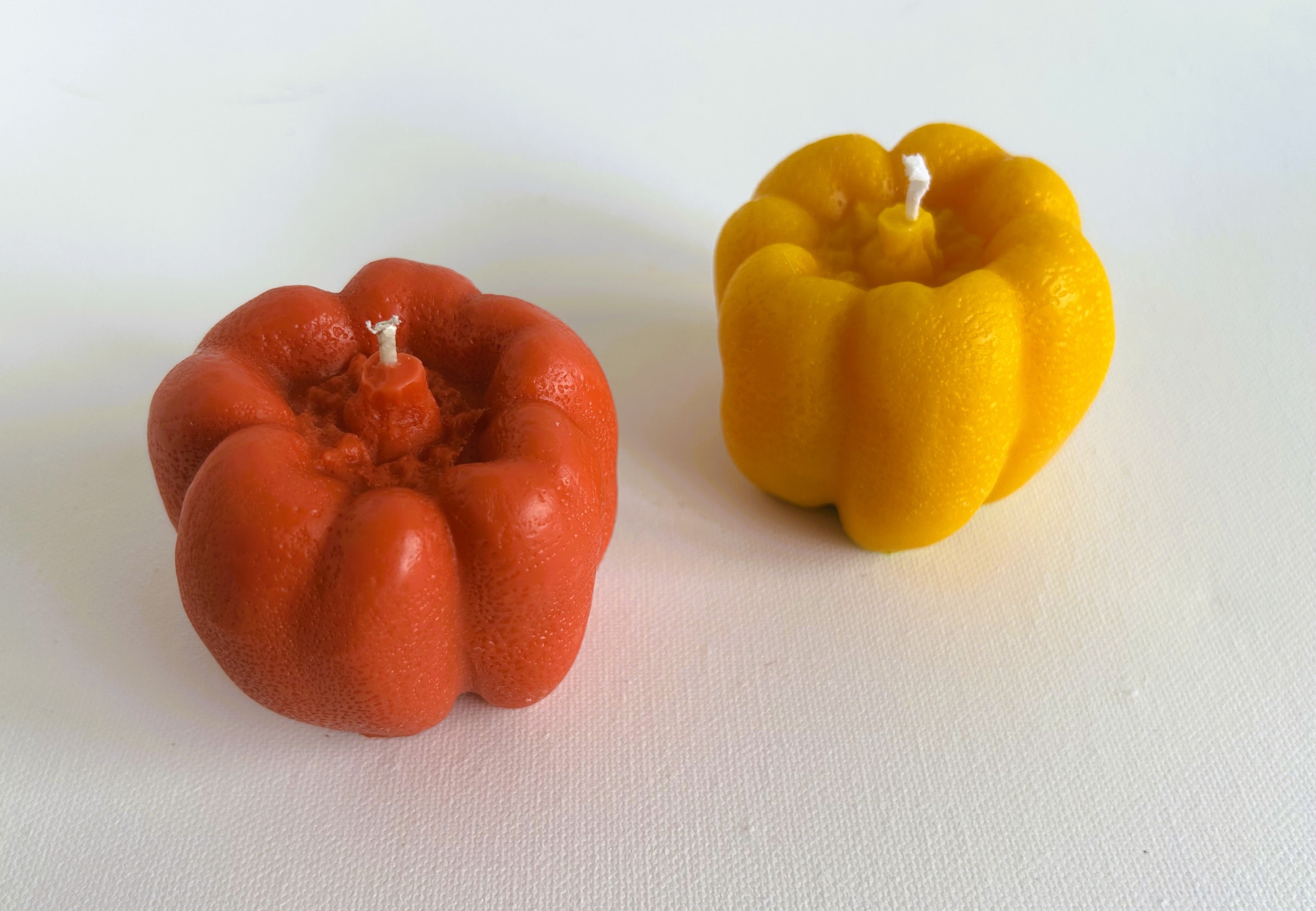 🌶️ Bell Pepper Sculptural Candle (100g) | Realistic Vegetable Candle | Mendeleev Atelier