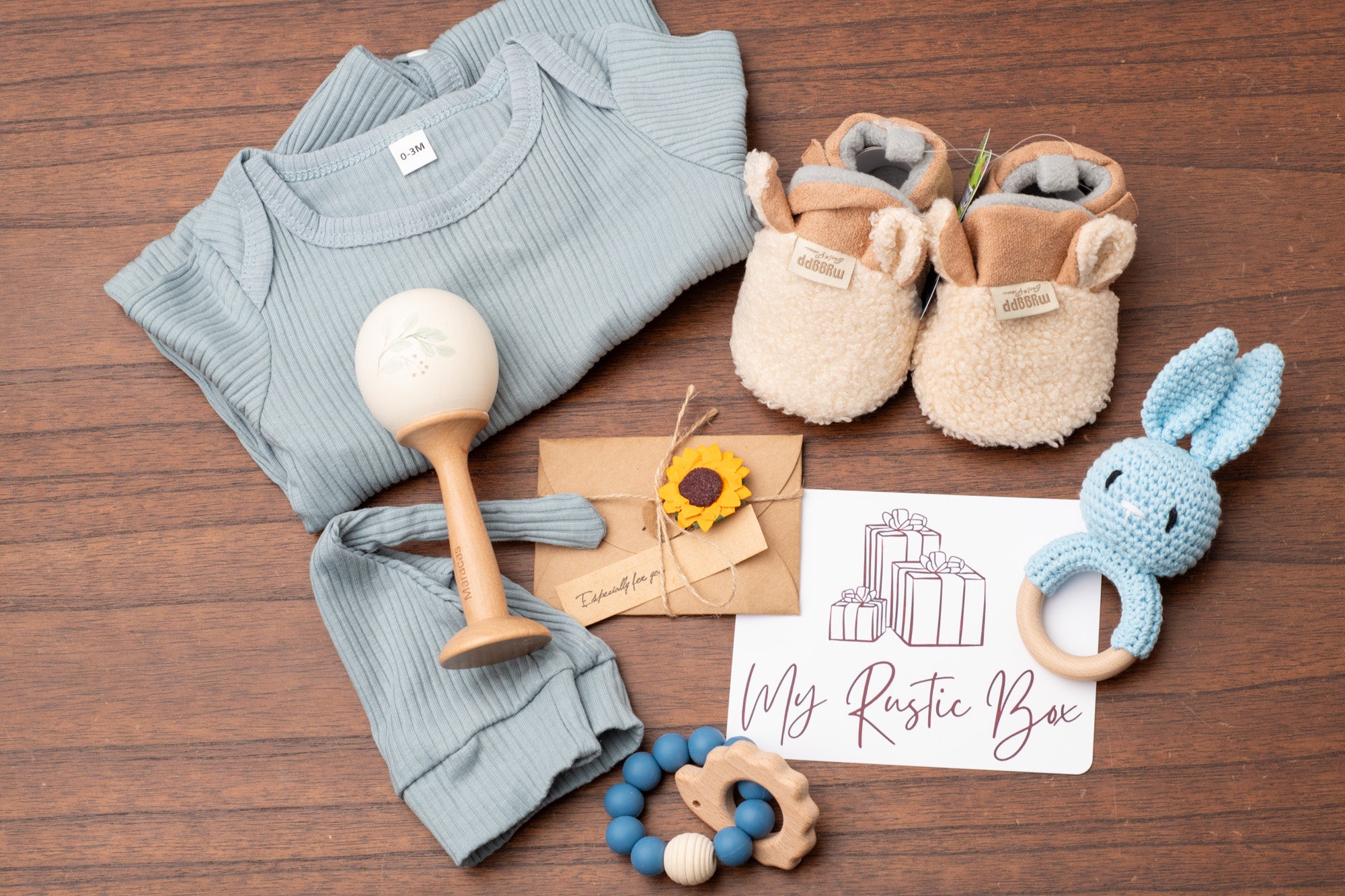 🐑 Rustic Baby Box – For a Little Boy
