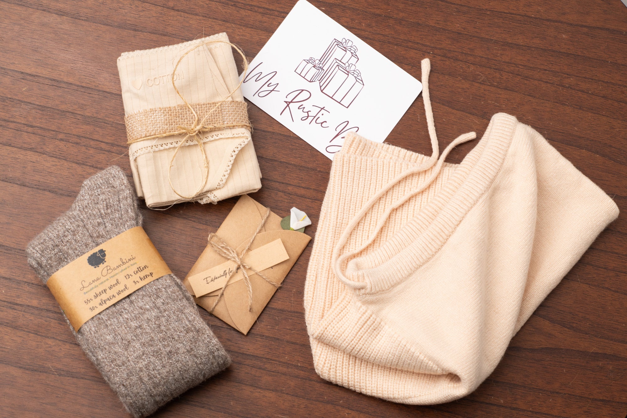 🧺 Rustic Women’s Daily Essentials Box