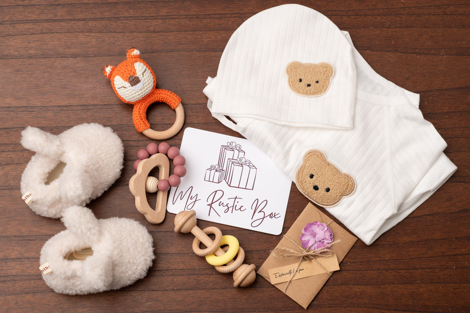 🐑 Rustic Baby Box – For a Little Girl